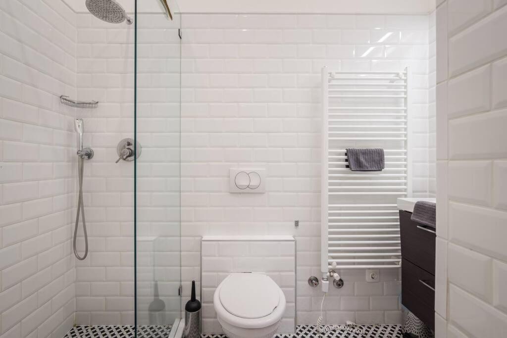 Klauzal City Garden Apartments - 2-Bedroom K34 Budapest Ngoại thất bức ảnh