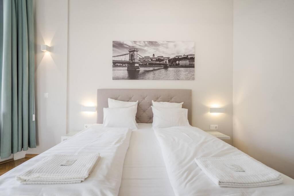 Klauzal City Garden Apartments - 2-Bedroom K34 Budapest Ngoại thất bức ảnh