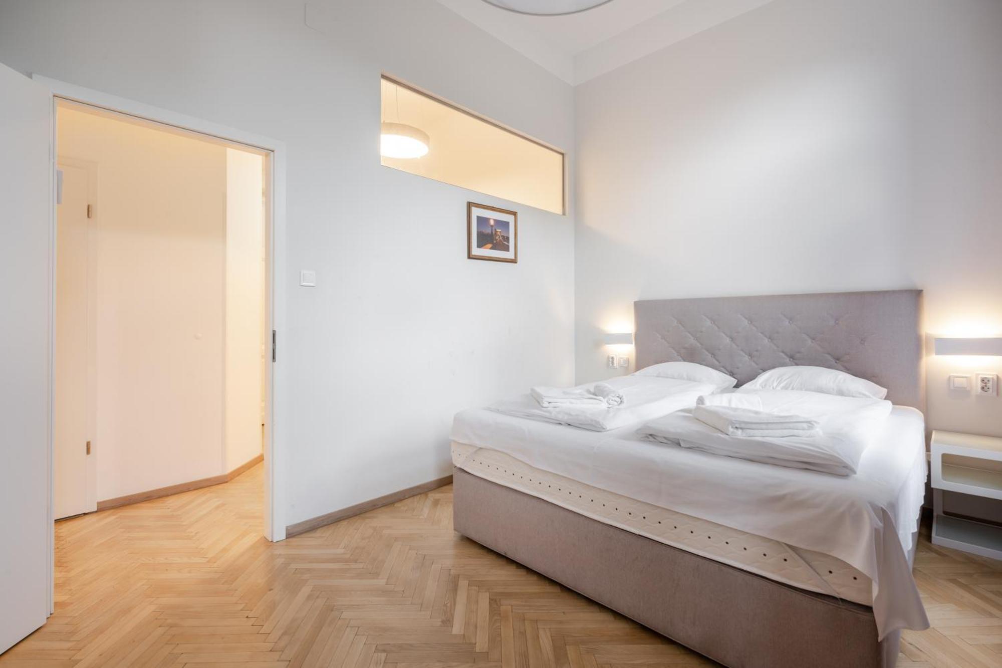 Klauzal City Garden Apartments - 2-Bedroom K34 Budapest Ngoại thất bức ảnh